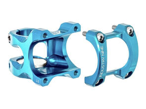 INDUSTRY NINE A318 STEM 40MM TURQUOISE