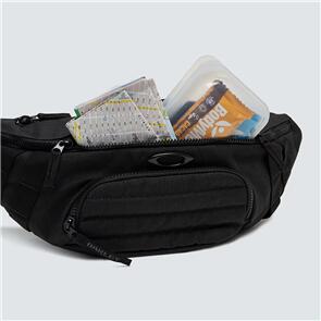 OAKLEY ENDURO BELT BAG BLACKOUT 