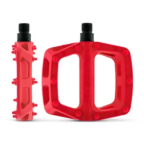 DMR V6 PLASTIC PEDALS - CRO-MO AXLE - RED