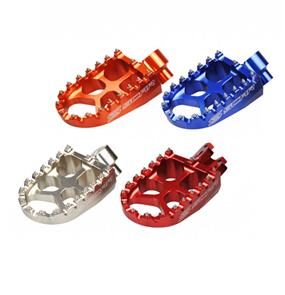SCAR EVO FOOTPEGS YAMAHA YZ/YZF/WRF/YZFX/YZX 1999-2022 (57MM WIDE) SIL