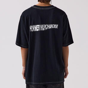 FORMER SKEWER OVERSIZED T-SHIRT BLACK