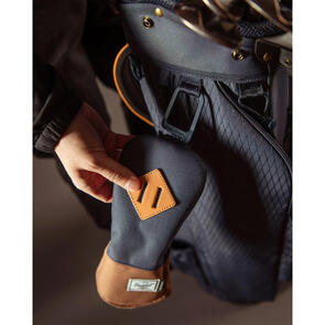 HERSCHEL SUPPLY CO HERITAGE HYBRID HEAD COVER NAVY SADDLE BROWN