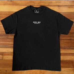 HOTEL BLUE LOGO TEE BLACK