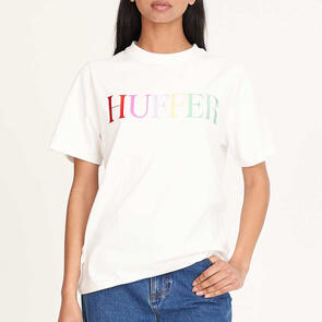 HUFFER CLASSIC TEE 170/EDITORIAL CHALK