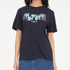 HUFFER CLASSIC TEE 170/IN BLOOM NAVY