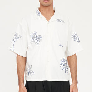 HUFFER COSTA SHIRT/PLANT LIFE CHALK