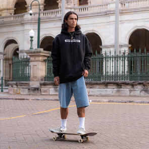 INDEPENDENT BAR HOODY BLACK