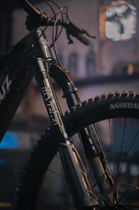 CANE CREEK INVERT ENDURO FORK 170MM TRAVEL 15MM AXLE