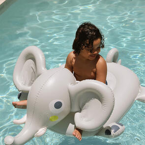 SUNNYLIFE 2026 KIDS RIDE-ON FLOAT ELI THE ELEPHANT GREY