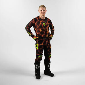 LEATT MOTO 2027 5.5 ULTRAWELD JERSEY AND PANTS FIRE ORANGE