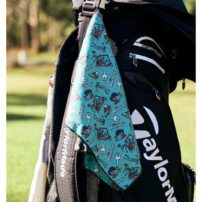 MAD HUEYS LOOSE GOLF TOWEL BLACK