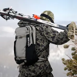 DAKINE MISSION PRO BACKPACK 18L GRIFFIN