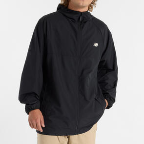 NEW BALANCE ATHLETICS PACKABLE JACKET BLACK