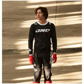 ONE INDUSTRIES X-197 JERSEY AND PANT UNO - BLACK