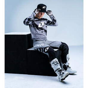 ONE INDUSTRIES X-297 JERSEY AND PANTS GRAY TIGER