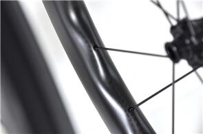 DK WHEELSET GRAVEL WAVE (25MM INT/32MM EXT)  24/24 HOLE HG