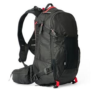 USWE ZIPPERED VST 16L DAY PACK BLACK