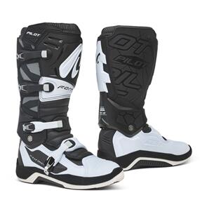 FORMA PILOT MX BOOTS BLACK/WHITE