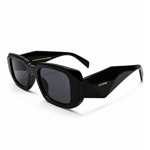 HYPR RIVA ONYX SMOKE