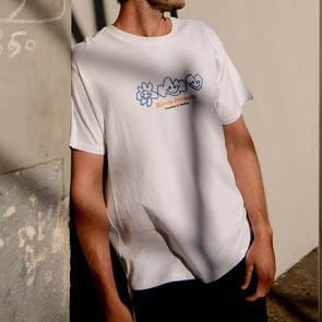 RIVIERA SCRIBBLE TEE WHITE