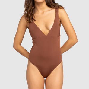 ROXY SILKY ISLAND ONE PIECE ROOT BEER