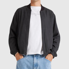 RVCA VACANCY BOMBER PIRATE BLACK