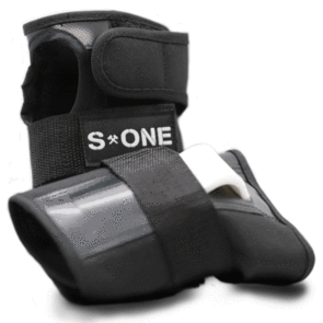 S-ONE WRIST GUARDS