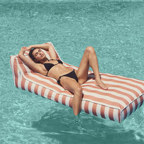 SUNNYLIFE 2026 LUXE LOUNGER TIERRA CLAY STRIPE
