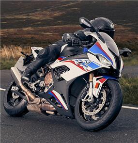 METZELER 150/60-17ZR 66W SPORTEC M9RR (TRIUMPH SPEED 400)