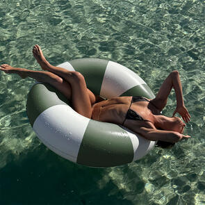 SUNNYLIFE TUBE POOL RING OLIVE STRIPE
