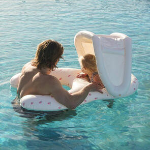 SUNNYLIFE 2026 FLOAT TOGETHER BABY SEAT STRAWBERRY SUNSHINE