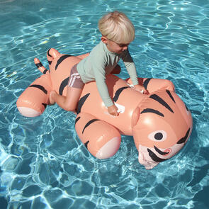 SUNNYLIFE 2026 KIDS RIDE-ON FLOAT TINO THE TIGER CLAY