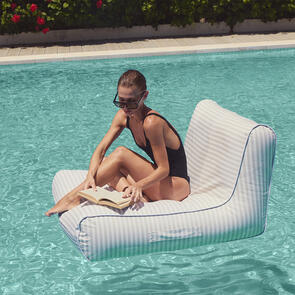 SUNNYLIFE 2026 LUXE FLOATING CHAIR OYSTER STRIPE