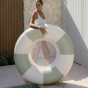 SUNNYLIFE 2026 LUXE TUBE POOL RING SOFT OLIVE