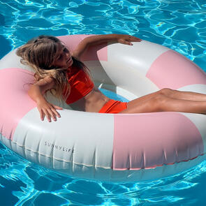 SUNNYLIFE LUXE TUBE POOL RING STOLE MY HEART PINK STRIPE