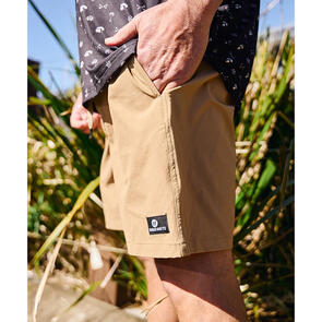THE MAD HUEYS FREESTYLE | 18"" SWIM VOLLEY SHORT TAN