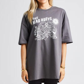 THE MAD HUEYS FRILLS AND SPILLS WOMENS OVERSIZED TEE CHARCOAL
