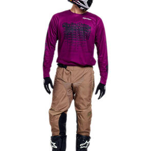 TROY LEE DESIGNS 2027 GP PRO JERSEY AND PANTS STAMP FUCHSIA