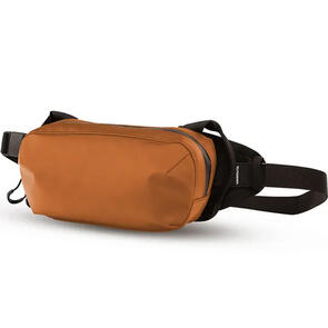 WANDRD D1 FANNY PACK CROSS-BODY SLING BAG SEDONA ORANGE