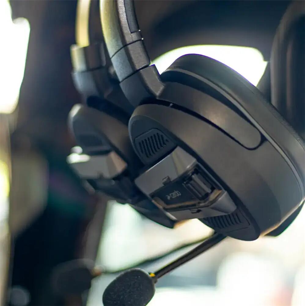 Cardo Packtalk Edgephones Orv Cardo view 7