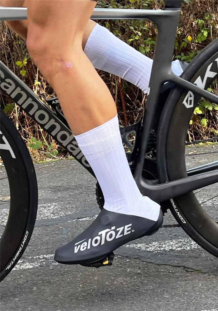 Velotoze Shoe Covers Aero White / Black