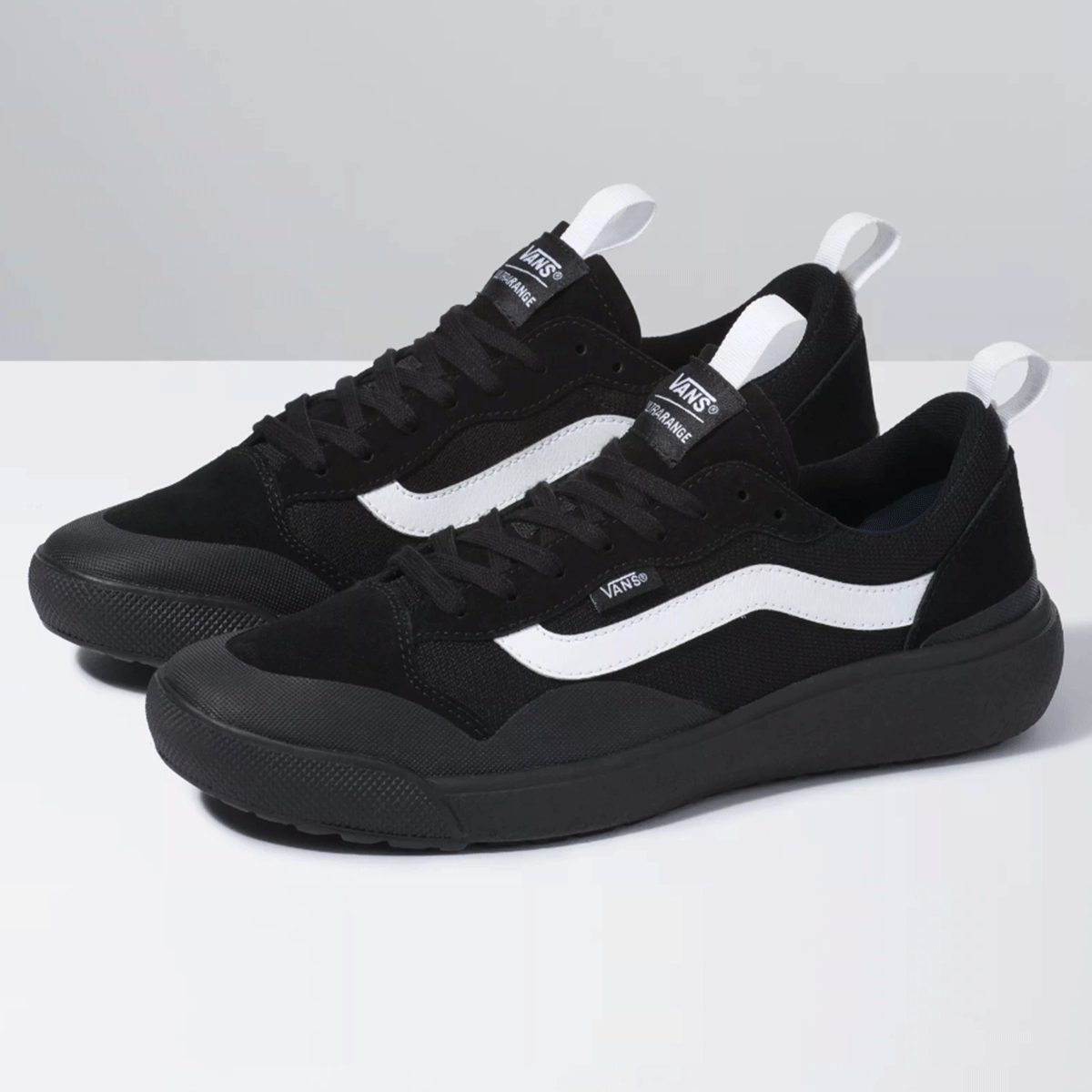 vans ultrarange exo true black