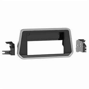 METRA FITTING KIT NISSAN SENTRA , SUNNY , PULSAR 2020 - UP DOUBLE DIN (GLOSS BLACK / SILVER TRIM)