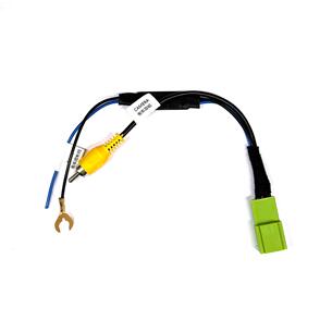 CONNECTS2 CAMERA RETENTION SUZUKI SWIFT 2010-2017, SX4 S-CROSS 2013-2022 (5 PIN PLUG)